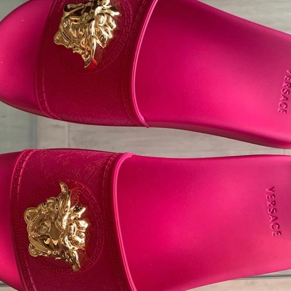Versace Slides - Hot Pink w Gold - Picture 2 of 7